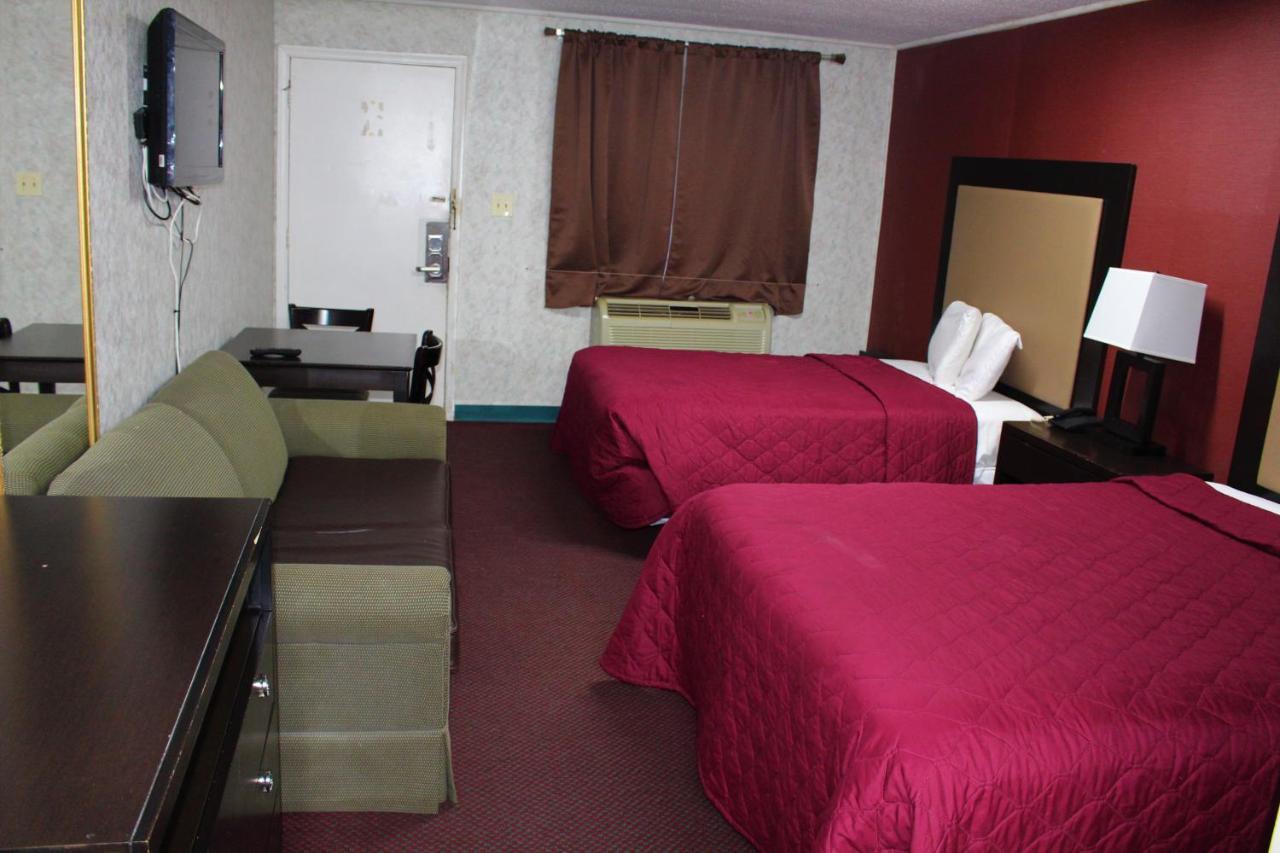 Budgetel & Atlantic Motel 2*